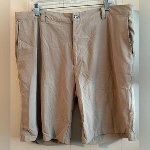 PETER MILLAR Mens 40 Wicking Khaki Golf Shorts Element 4 Water